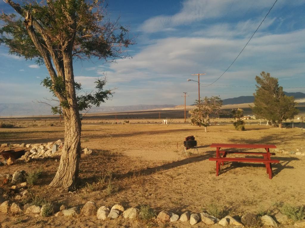 Rustic Oasis Motel Olancha Esterno foto