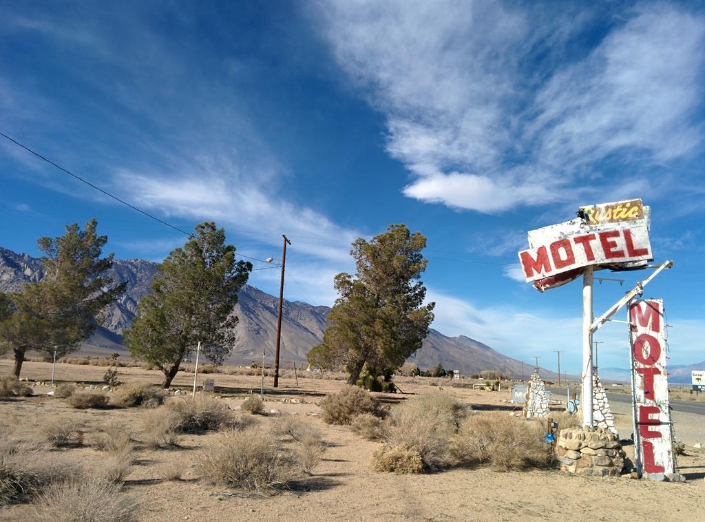 Rustic Oasis Motel Olancha Esterno foto